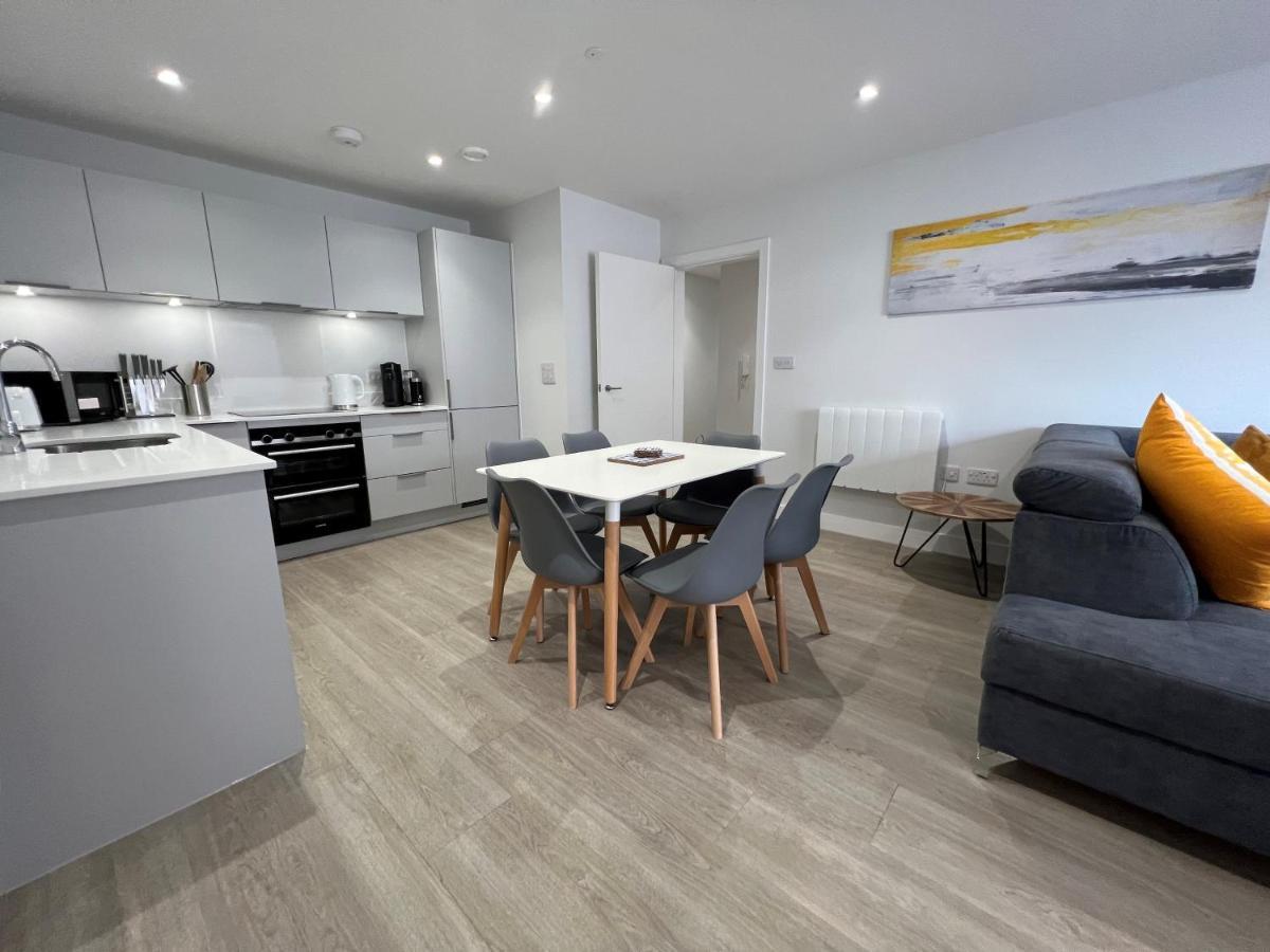 2 Putsborough - Luxury Apartment At Byron Woolacombe, Only 4 Minute Walk To Woolacombe Beach! エクステリア 写真